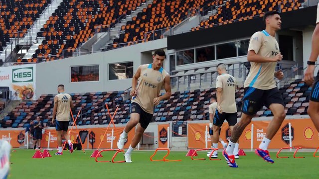 La selección argentina entrenó en Houston de cara a los cuartos de final de la Copa América