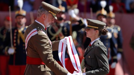 La princesa de Asturias recoge la Gran Cruz del Mérito Militar