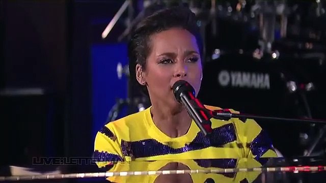 Empire State Of Mind (Part II) Broken Down (Live) - Alicia Keys