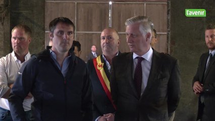 Le roi Philippe en visite dans une ferme de Villers-lez-Heest