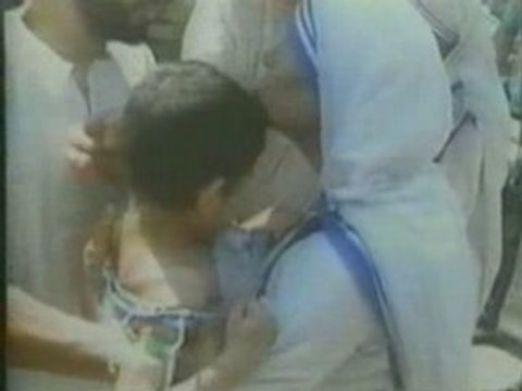 Michael Jackson - Man In The Mirror (Moonwalker Version)