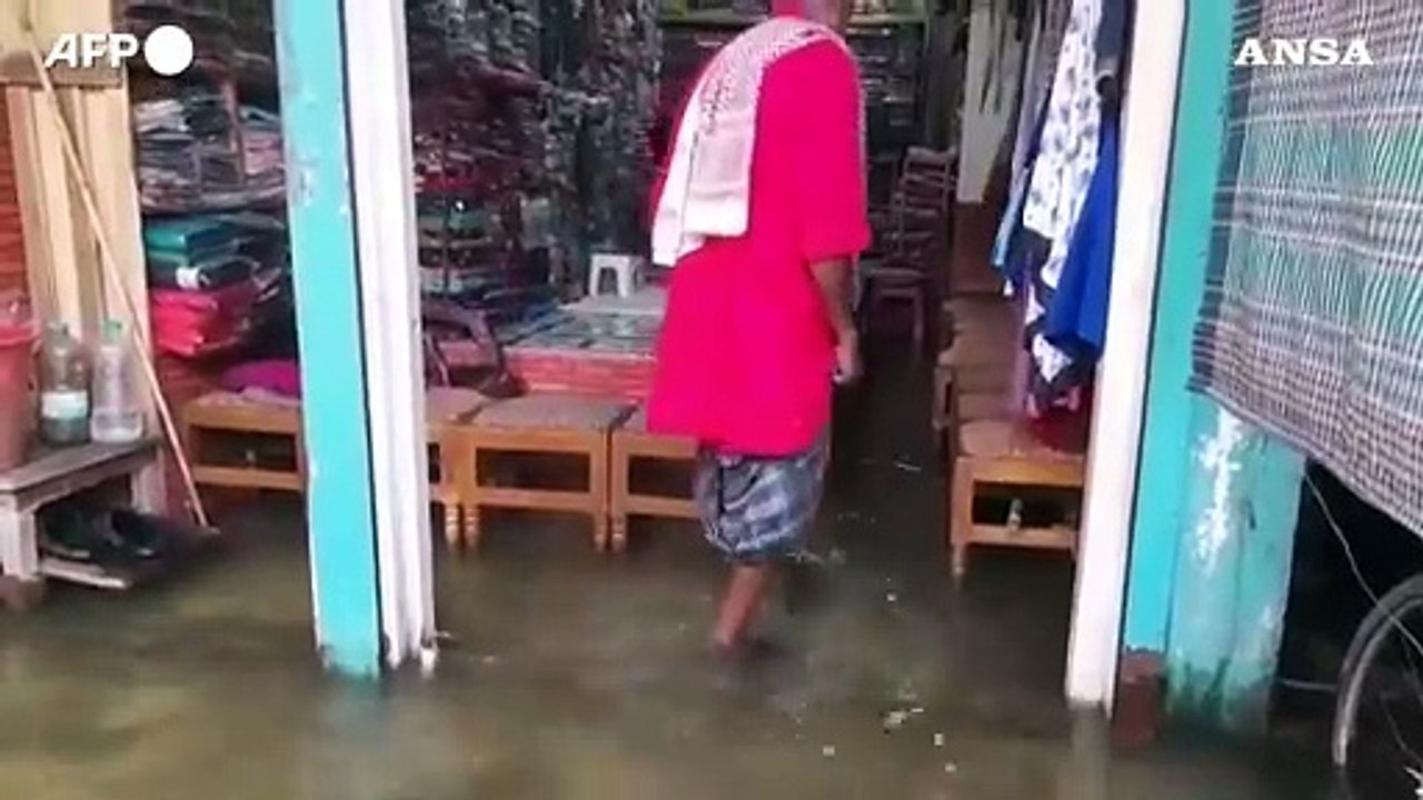 In Bangladesh oltre un milione di persone colpite da alluvioni