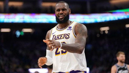 LeBron James Re-Signs with LA Lakers for $104 Million Deal