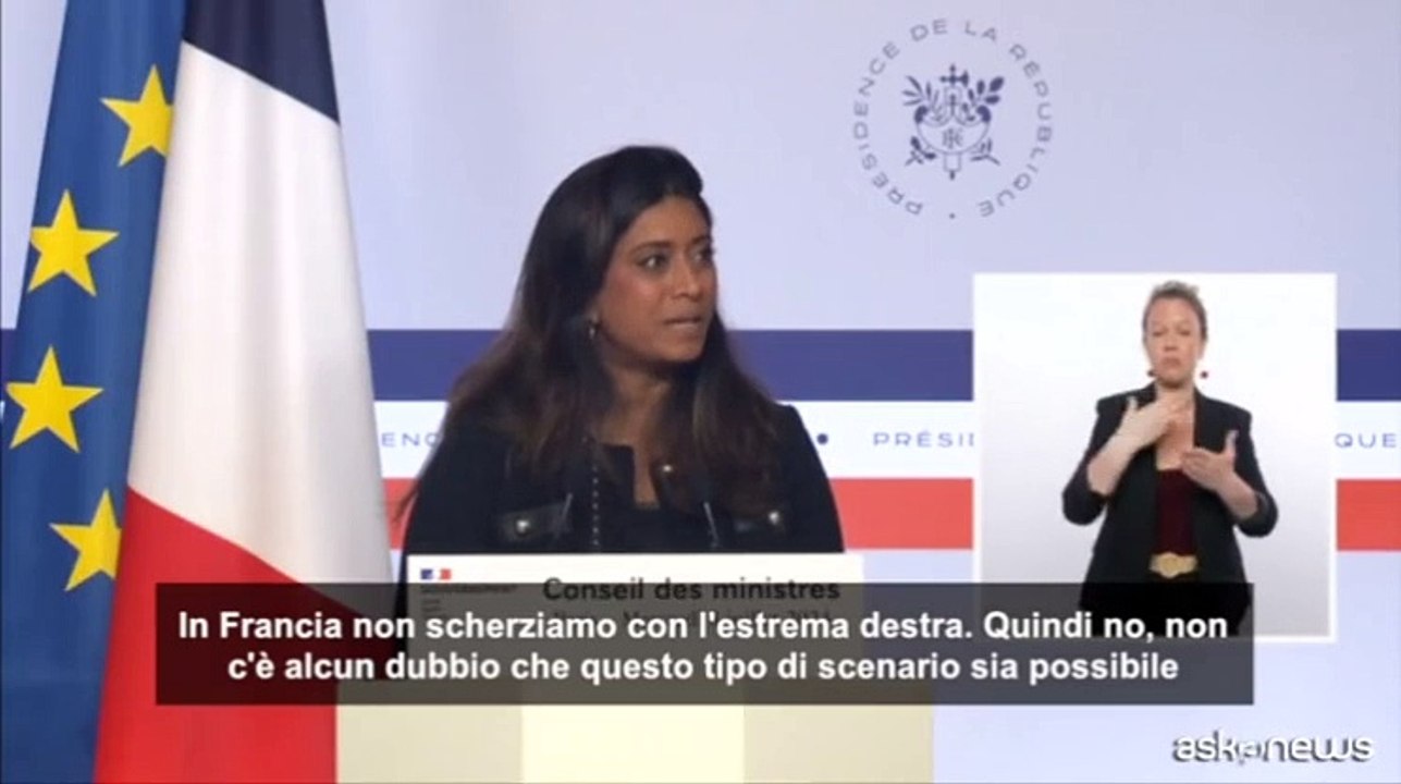 Francia, portavoce del governo: "Le Pen manipola l'informazione"