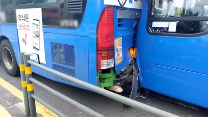 서울 천호대로 건널목서 버스 2대 부딪혀...5명 다쳐 / YTN