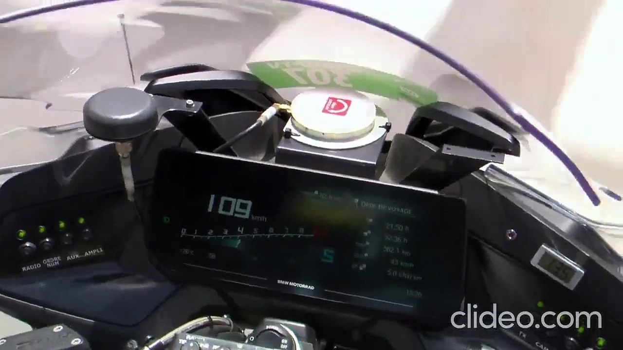 As imagens impressionantes dos ciclistas a 110 km/h no Tour de France