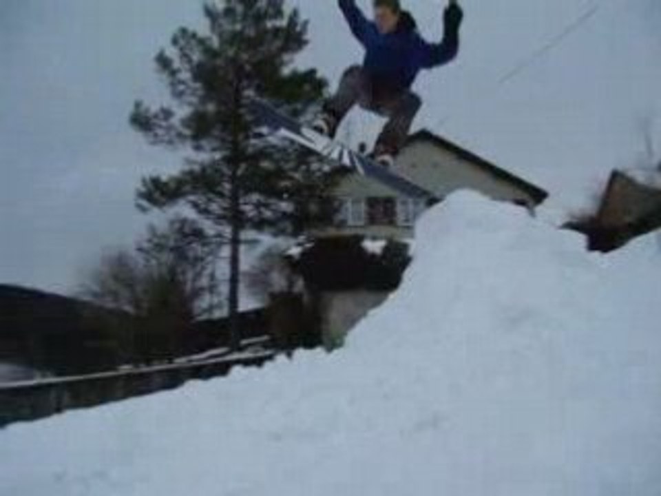 Snow dans un champs avec raphael et xavier