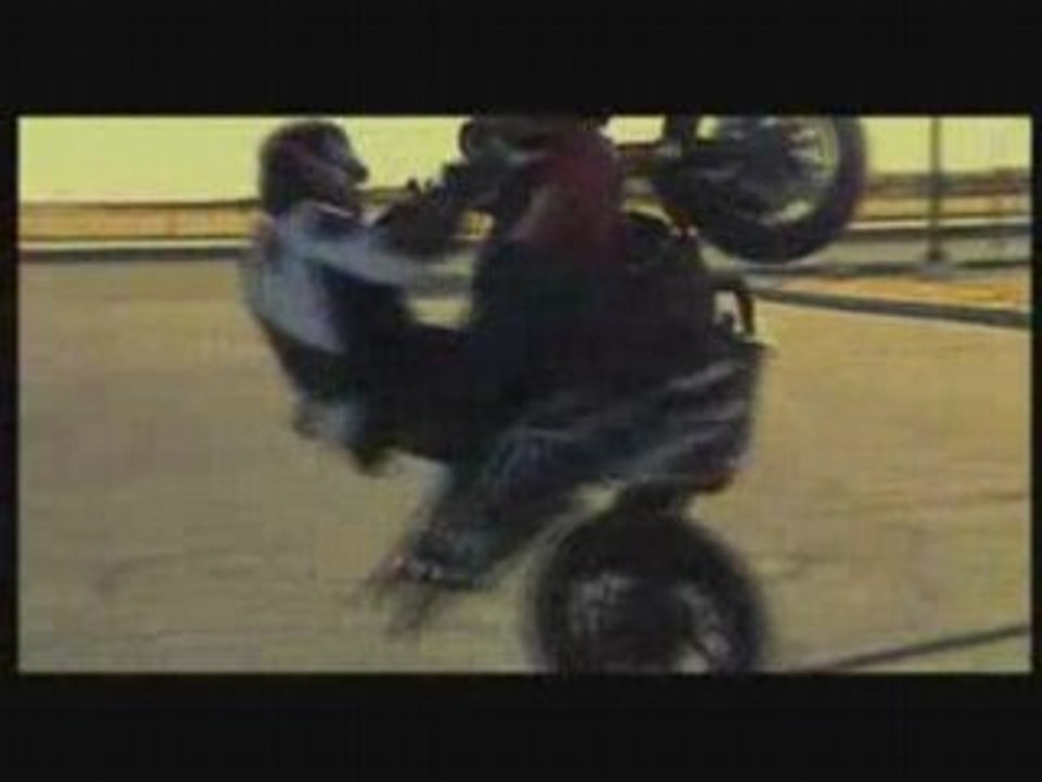 Ducati Hypermotard Stunts (Ernie Vigil)