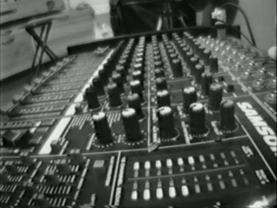 TECHNIAWA CLIP 2006