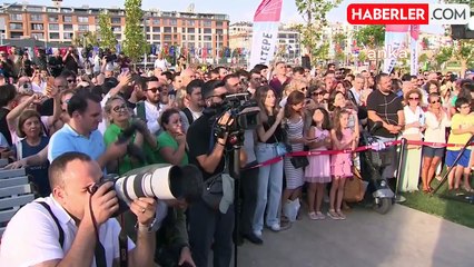 İBB Başkanı Ekrem İmamoğlu, Bostancı Metro İstasyonu çevre düzenlemesi ve yeşil alan açılışları gerçekleştirdi