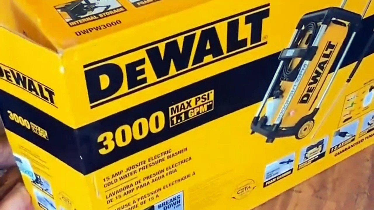 (DEWALT Pressure cleaner Unboxing)