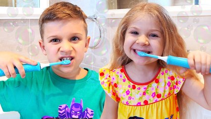 Brush your teeth song with Diana and Roma