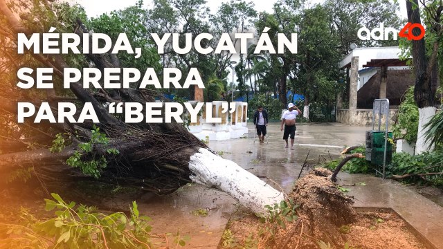 Comienzan a reforzar casas, guardar documentos en Mérida, Yucatán ante la llegada de Beryl
