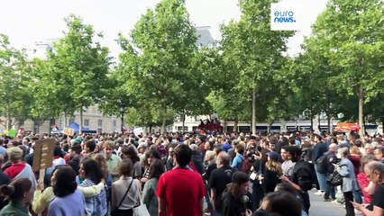 French elections: Thousands gather in Paris to protest far-right surge