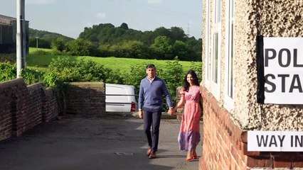 Rishi Sunak joined by wife to cast vote ahead of election