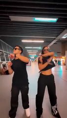 Rudra_Rework_Shuffle_Dance__coreography_by__Van_Seco_#dance_#shuffledance_#shorts(360p)