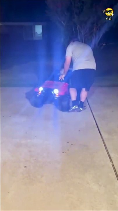 Spin, Spin, Spin - Funny Fails  TRY NOT TO LAUGH #funny #funnyfails #funnyvideo #humor #humour