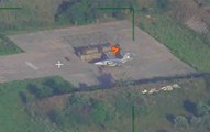 ビデオは24時間以内にウクライナの飛行場への3回目の攻撃でSU-25戦闘機が破壊される様子を示しています
