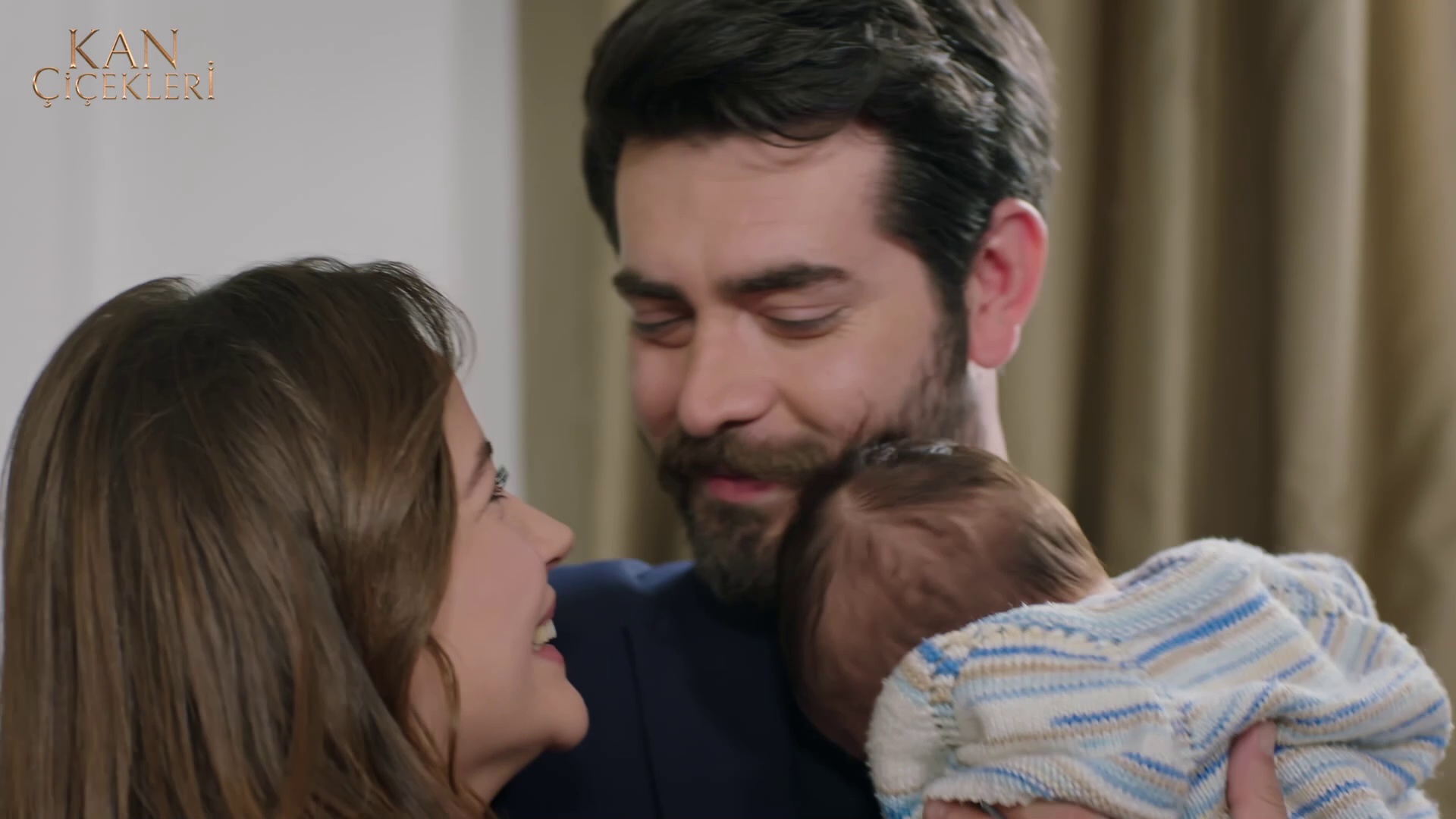 Kan Çiçekleri 353. Bölüm Sahneler