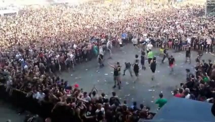 Extreme Moshing: The Ultimate Guide