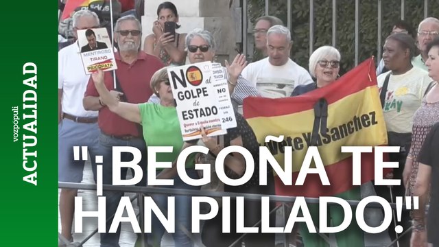 Gritos de ¡Begoña te han pillado! a las puertas de los Juzgados