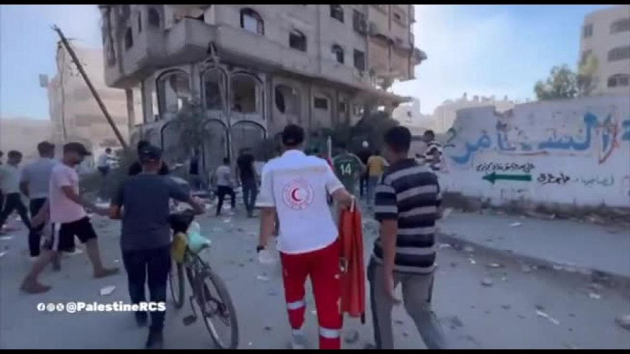 Corsa per salvare i feriti a Gaza, Israele valuta proposta di tregua
