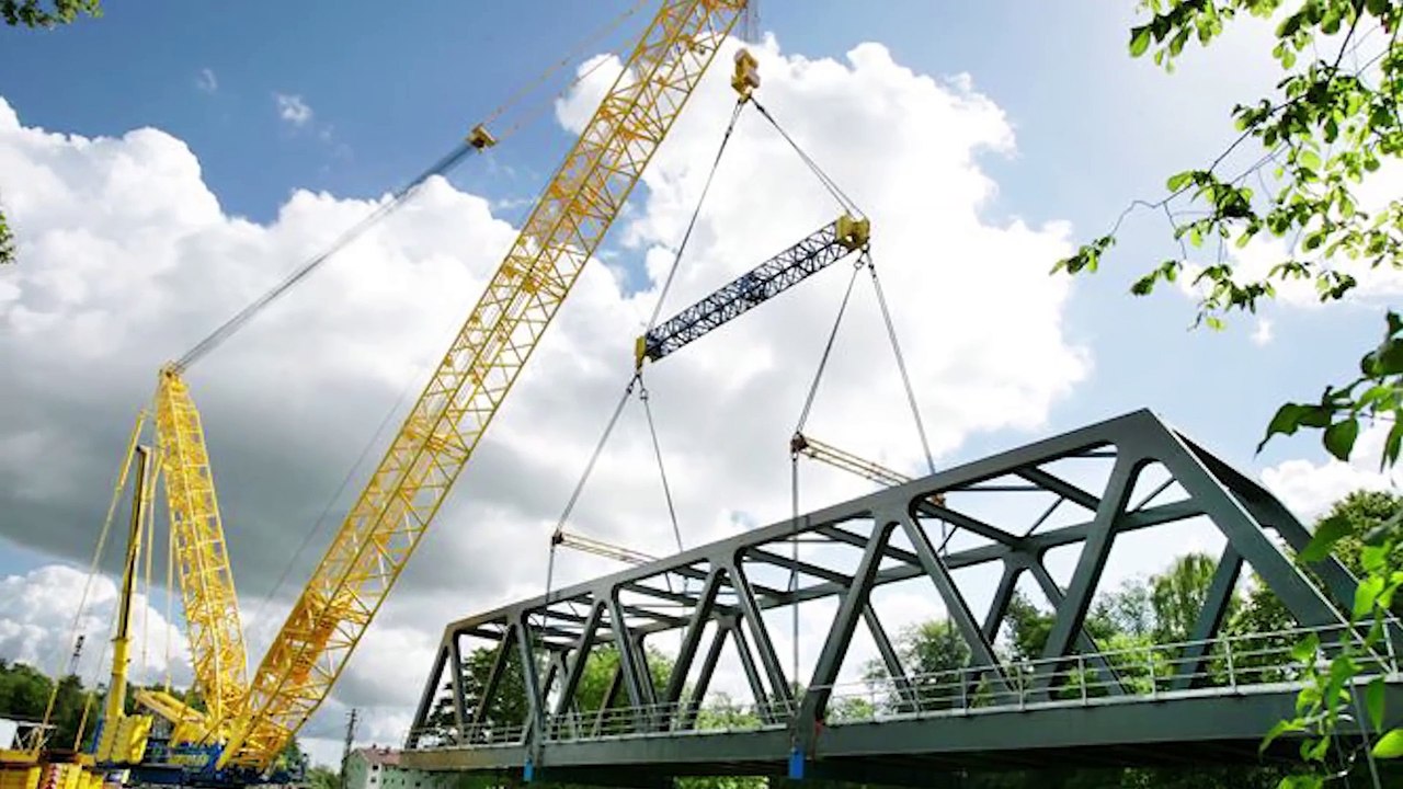 The largest cranes and lifting machines