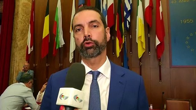 Su un cavo tra i due Piloni, rinviata l'impresa epica