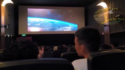 Raiva ao Assistir Oppenheimer em Brasília