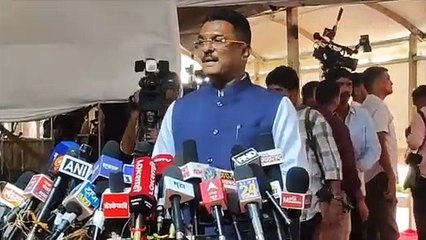 मुख्यमंत्री करणार विश्व कप विजेत्यांचा  सत्कार सरनाईकांची  घोषणा