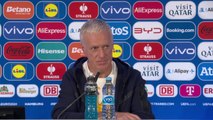 Didier Deschamps à propos des critiques sur le jeu des Bleus: 