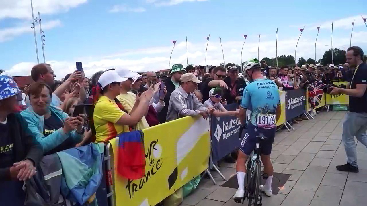 TOUR DE FRANCE À MÂCON : Le geste affectueux de Mark Cavendish