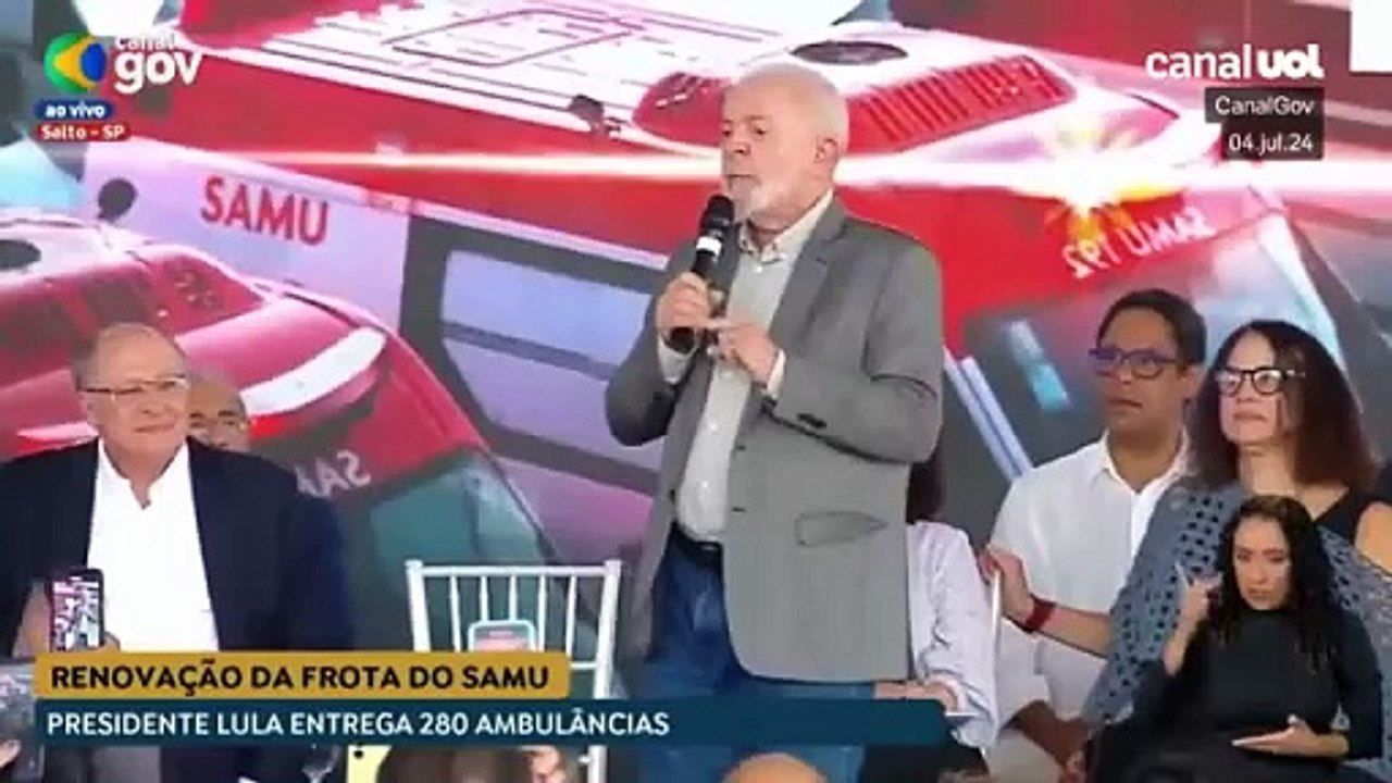 Lula debocha de ausência de Tarcísio: "Não quero casar com o governador"; assista