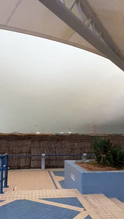 Stoom and #stroom in #UAE @weather #condition #viral #duet #games #viral #shorts #mypage#China