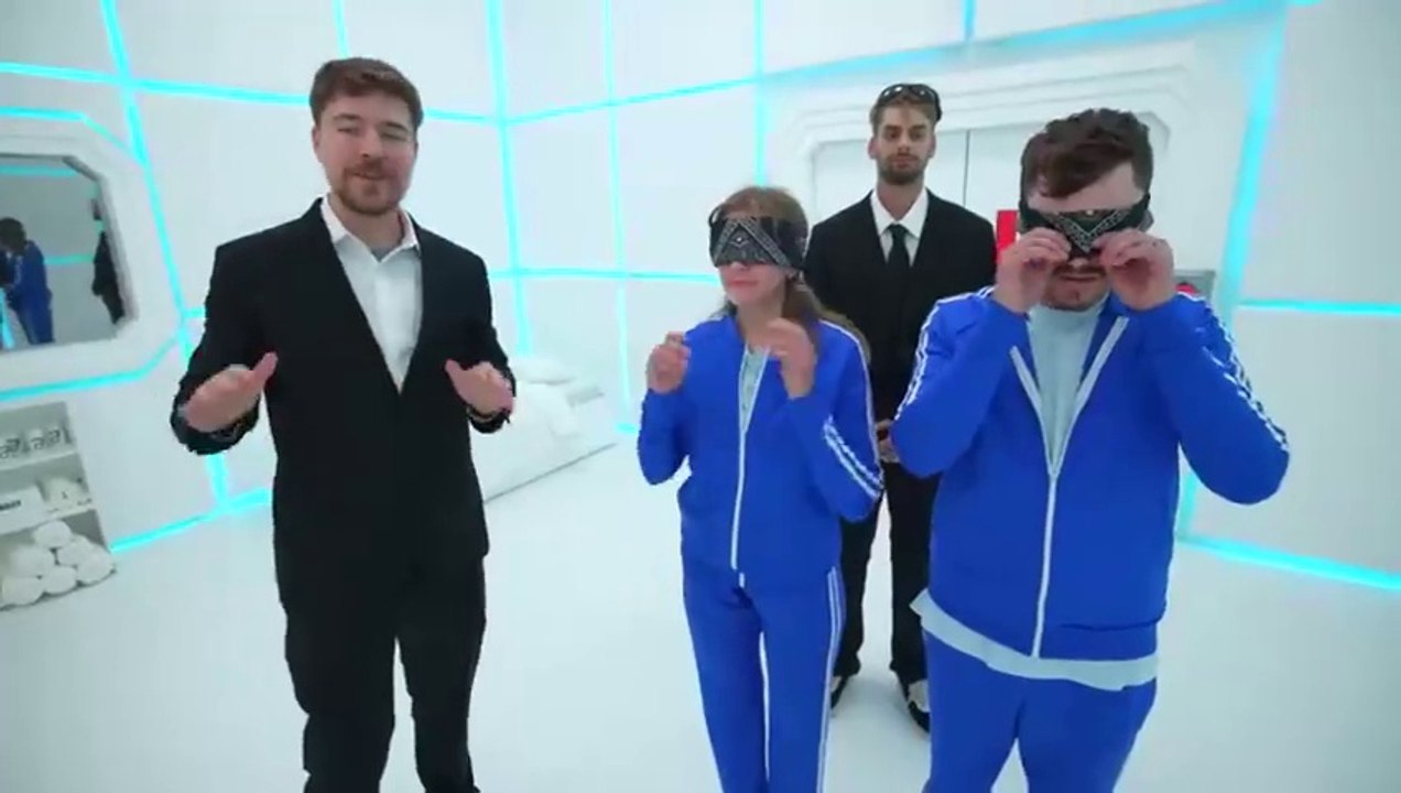 Survive 100 Days Trapped, Win $500,000