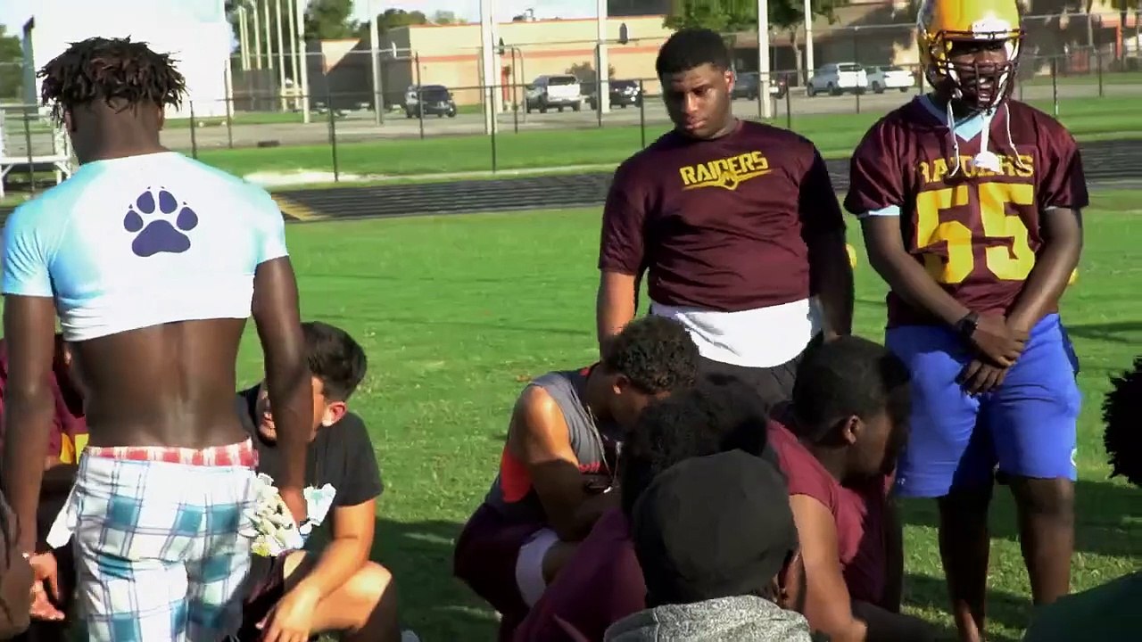 S01E06 - Devastating Blow