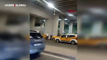 Yer: Diyarbakır Havalimanı! Yürüyen merdiven durunca vatandaşlar birbirlerinin üzerine düştü