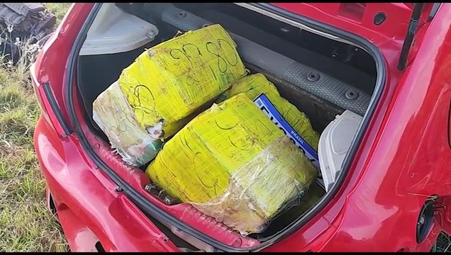 Megaoperação policial resulta em perseguição, capotamento e prisão de traficante em Cascavel