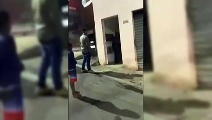 Policial usa chave de braço em influencer com filha de 6 anos