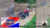 Ilang biyahero, stranded dahil sa pagguho ng bahagi ng bundok | Unang Balita