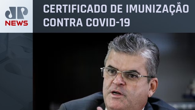 Ex-prefeito de Duque de Caxias (RJ) é alvo de operação por fraude em cartão de vacina de Bolsonaro