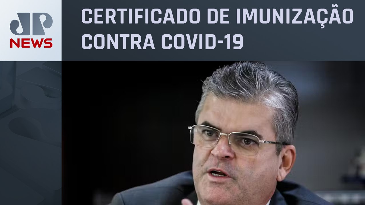Ex-prefeito de Duque de Caxias (RJ) é alvo de operação por fraude em cartão de vacina de Bolsonaro