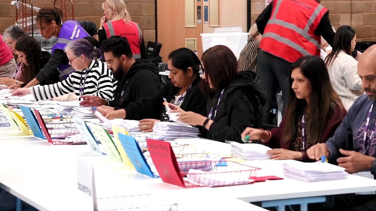 Counting begins at WV Active for the Wolverhampton seats in the General Election.