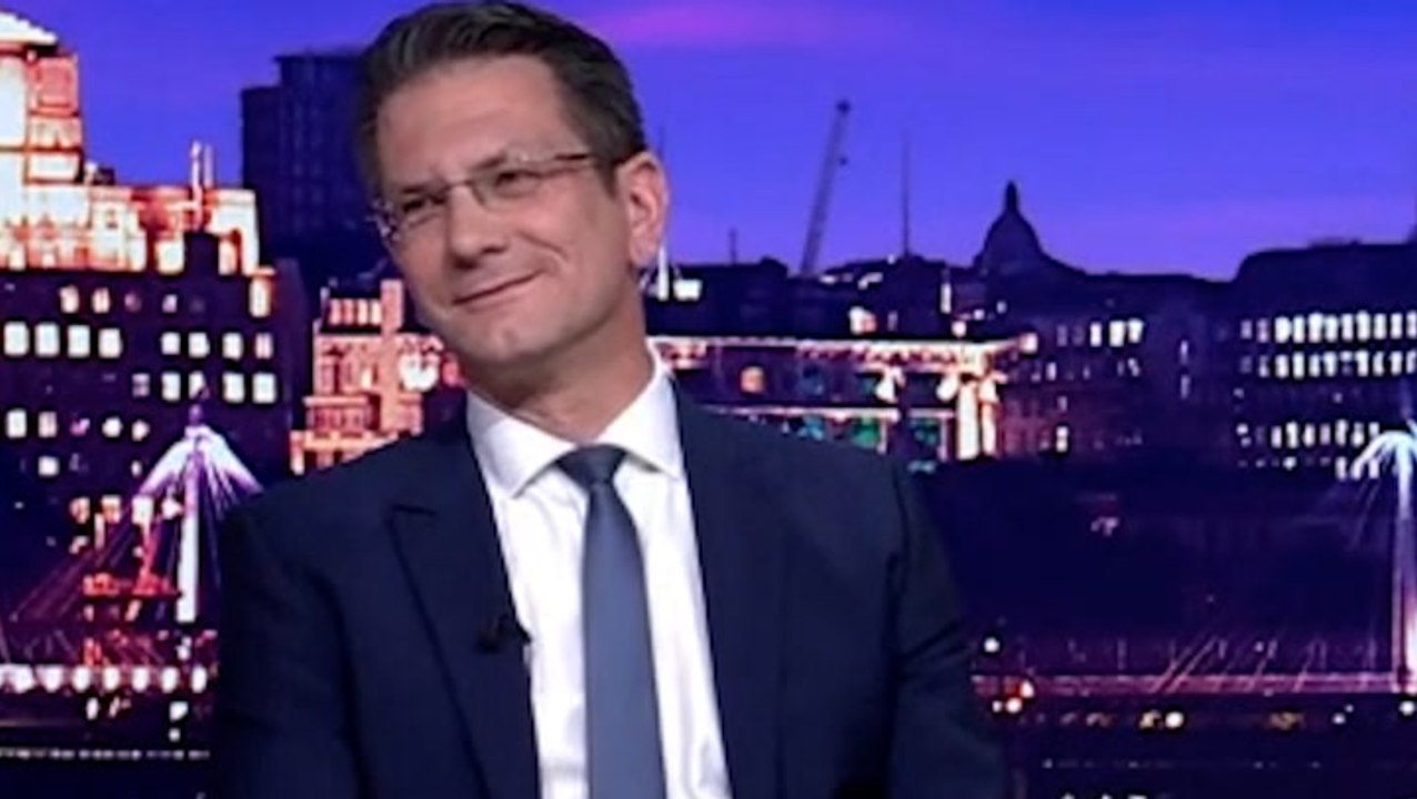 Cringe! Steve Baker smiles while told he has under 1% chance of winning vote