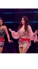 Beautiful dance of jahnvi kapoor and sara ali khan