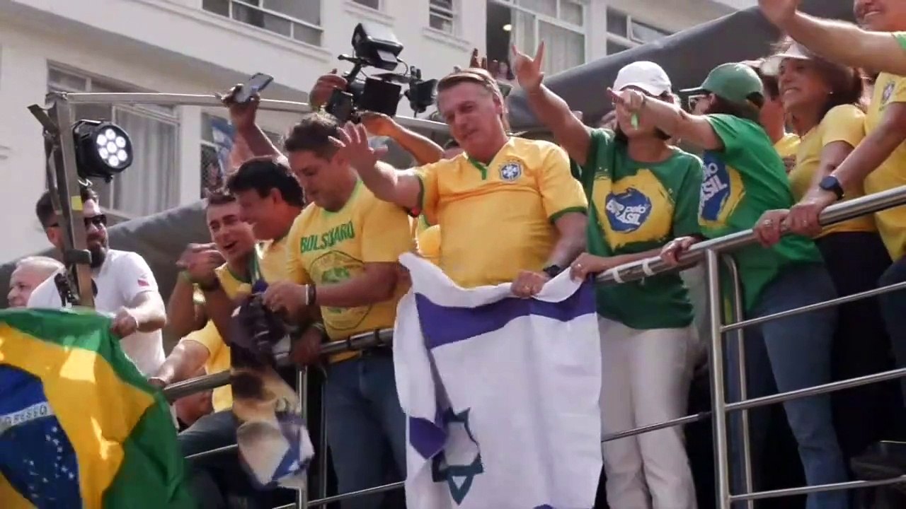 Polícia Federal indicia Bolsonaro por joias sauditas