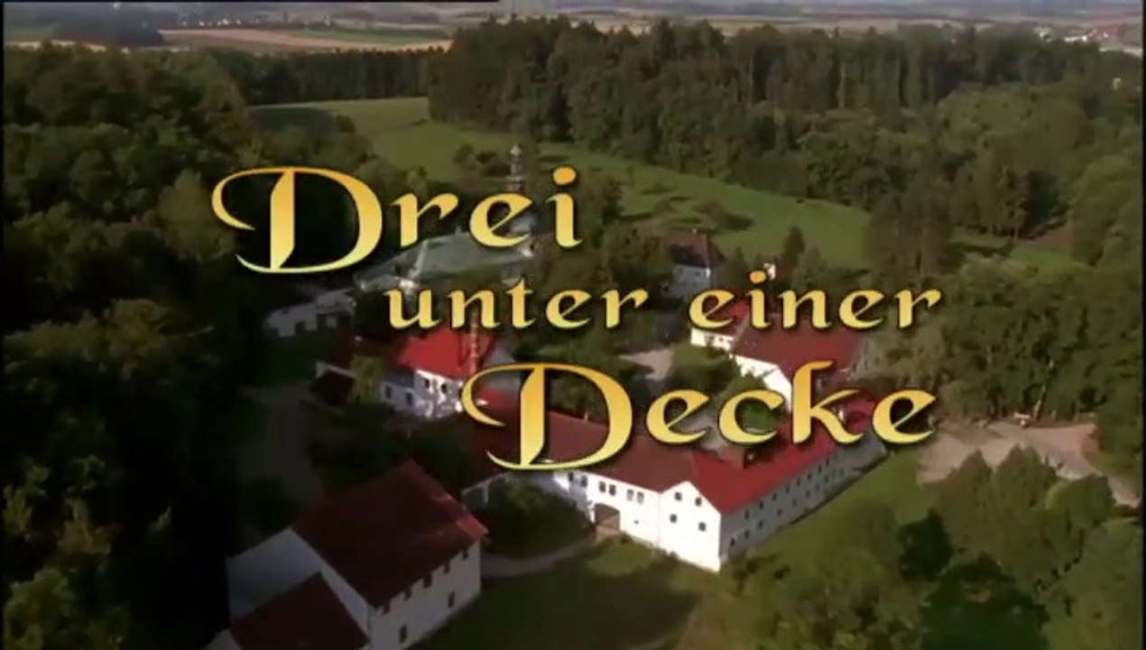 Drei unter einer Decke