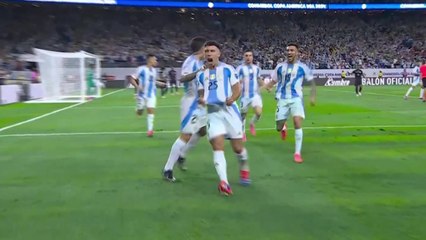 Le 1er but en sélection de Lisandro Martinez - Football - Copa America