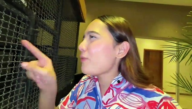 Girls POOL PARTY at Farm House-Swimming Pool mein Frog -Sistrology