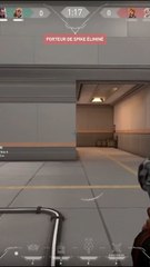 mdr elle c est pris la plus belle balle de shérif